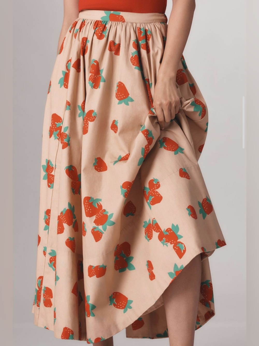 NWOT! The Jacie Poplin Printed Maxi
Skirt by Maeve - Picture 3 of 9